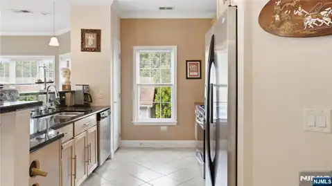 5215 Falston Circle 5215, Old Bridge, NJ 08857 — photo 5