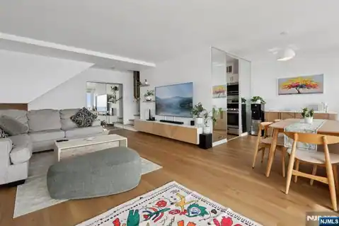 2 Horizon Road 1428, Fort Lee, NJ 07024 — photo 12