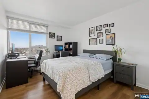 2 Horizon Road 1428, Fort Lee, NJ 07024 — photo 22