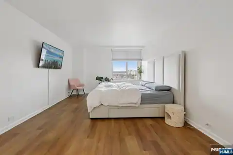 2 Horizon Road 1428, Fort Lee, NJ 07024 — photo 24
