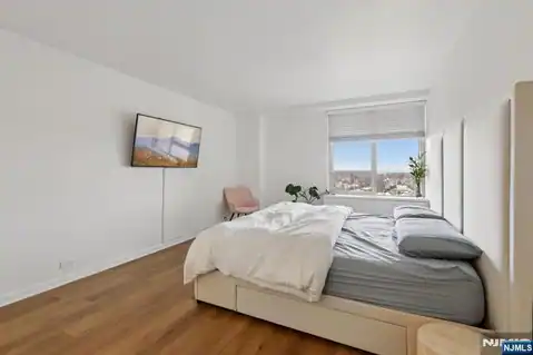 2 Horizon Road 1428, Fort Lee, NJ 07024 — photo 25