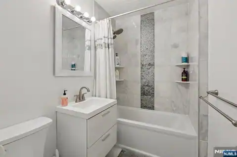 2 Horizon Road 1428, Fort Lee, NJ 07024 — photo 28