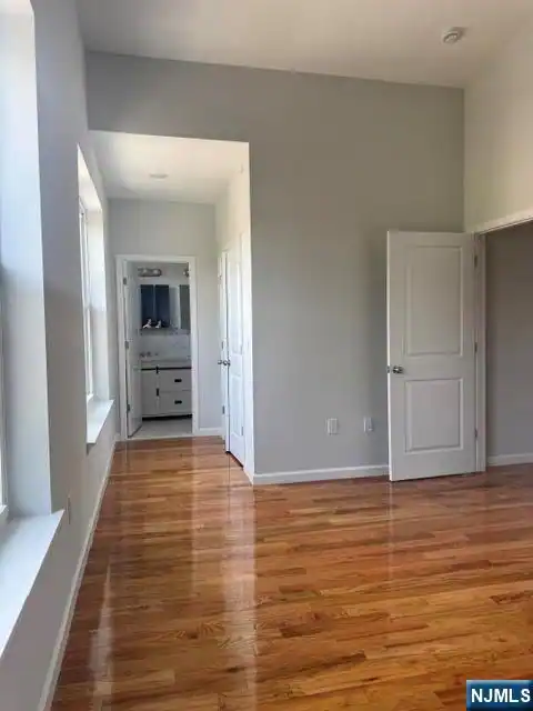 181 S Munn Avenue 4, Irvington, NJ 07111 — photo 7