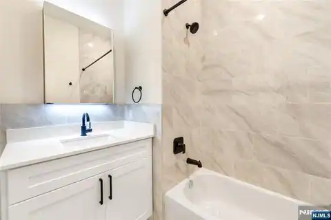 51 Queen Anne Road 410, Bogota, NJ 07603 — photo 14