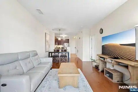 4430 Riverview Avenue 430, Englewood, NJ 07631 — photo 15