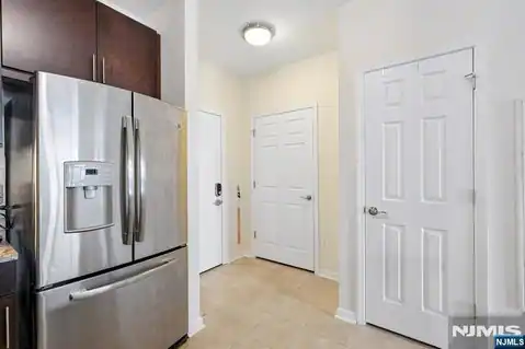 4430 Riverview Avenue 430, Englewood, NJ 07631 — photo 32
