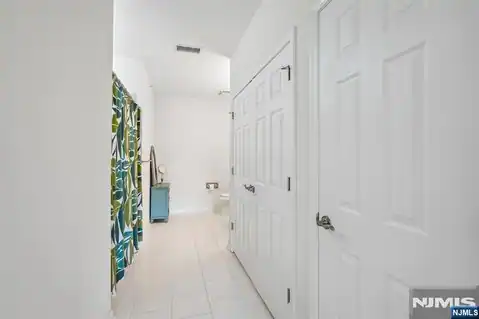 4430 Riverview Avenue 430, Englewood, NJ 07631 — photo 38