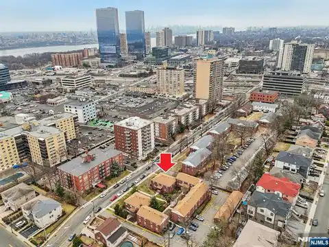 2199 Center Avenue B, Fort Lee, NJ 07024 — photo 25
