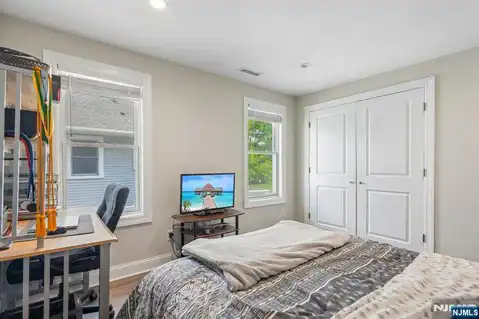 465 Oak Avenue, Maywood, NJ 07607 — photo 16
