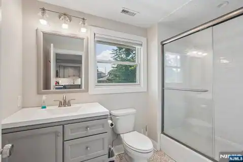 465 Oak Avenue, Maywood, NJ 07607 — photo 17