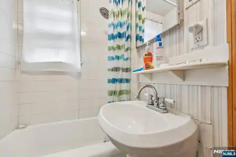 18 Nakomis Path, Lincoln Park Borough, NJ 07035 — photo 22