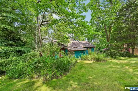 18 Nakomis Path, Lincoln Park Borough, NJ 07035 — photo 32