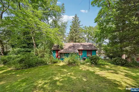 18 Nakomis Path, Lincoln Park Borough, NJ 07035 — photo 33