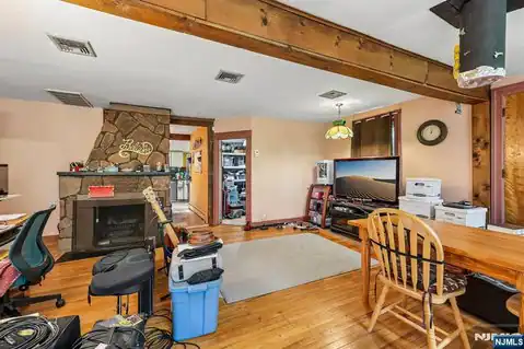 18 Nakomis Path, Lincoln Park Borough, NJ 07035 — photo 4
