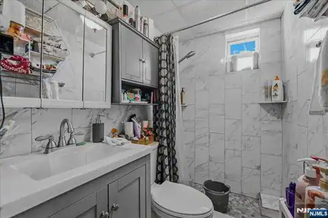 1410 Summit Avenue, Union City, NJ 07087 — photo 26