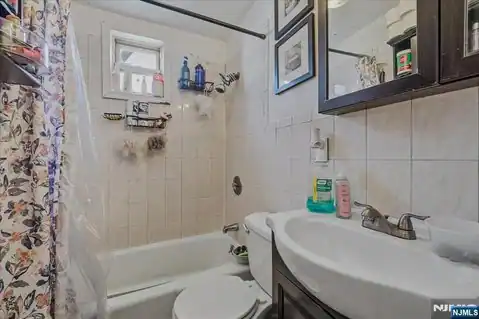 1410 Summit Avenue, Union City, NJ 07087 — photo 27