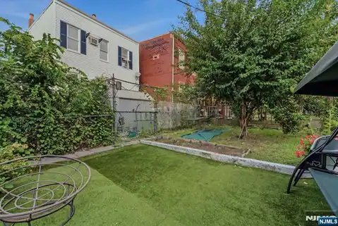 1410 Summit Avenue, Union City, NJ 07087 — photo 4