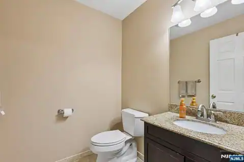 274 Garibaldi Avenue 2, Lodi, NJ 07644 — photo 32
