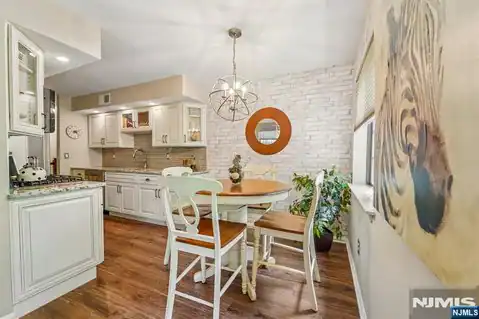 3811 Melville Court, Mahwah, NJ 07430 — photo 11