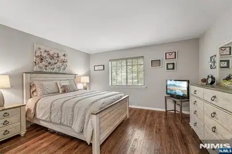 3811 Melville Court, Mahwah, NJ 07430 — photo 19
