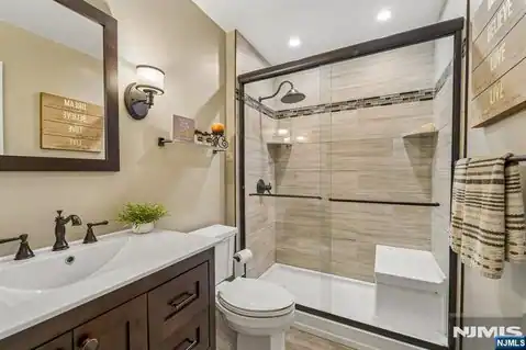 3811 Melville Court, Mahwah, NJ 07430 — photo 22