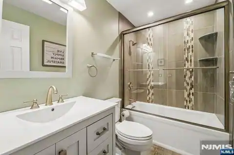 3811 Melville Court, Mahwah, NJ 07430 — photo 25