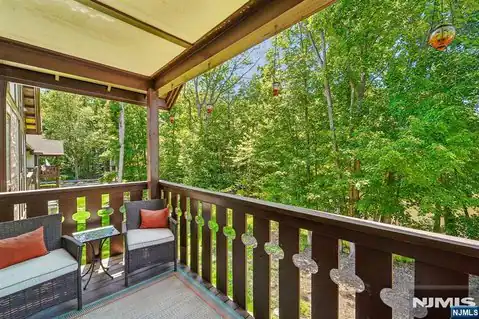 3811 Melville Court, Mahwah, NJ 07430 — photo 29