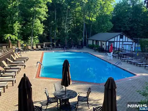 3811 Melville Court, Mahwah, NJ 07430 — photo 31