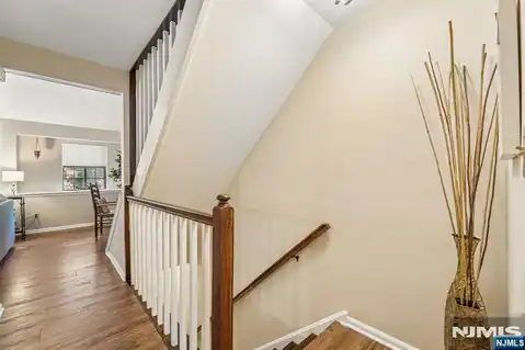 3811 Melville Court, Mahwah, NJ 07430 — photo 4