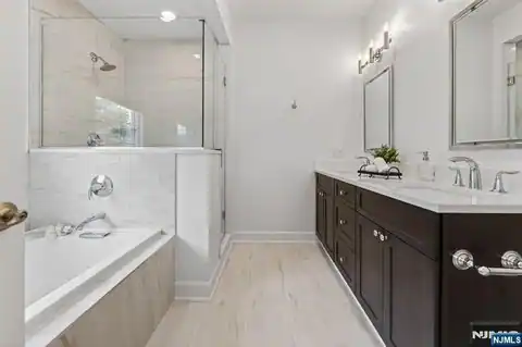 15 Gabriel Court 15, Paramus, NJ 07652 — photo 20