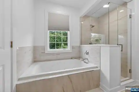 15 Gabriel Court 15, Paramus, NJ 07652 — photo 22