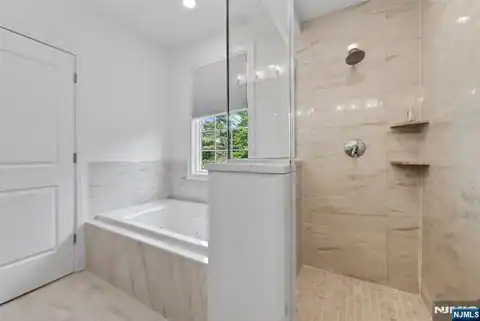 15 Gabriel Court 15, Paramus, NJ 07652 — photo 23