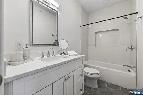 15 Gabriel Court 15, Paramus, NJ 07652 — photo 28