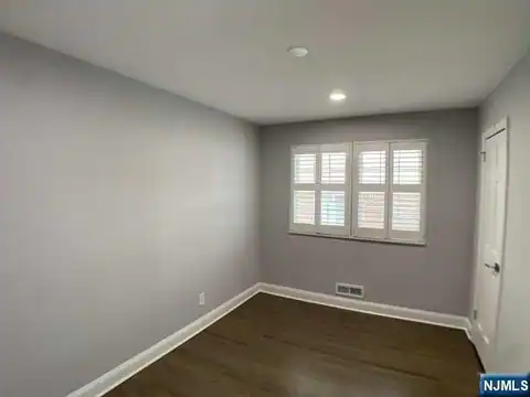 1050 Harvard Place, Fort Lee, NJ 07024 — photo 6