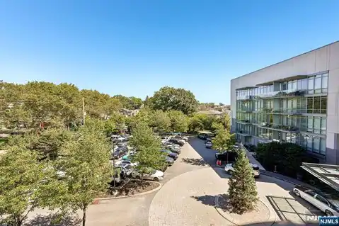 320 Adolphus Avenue 410, Cliffside Park, NJ 07010 — photo 18
