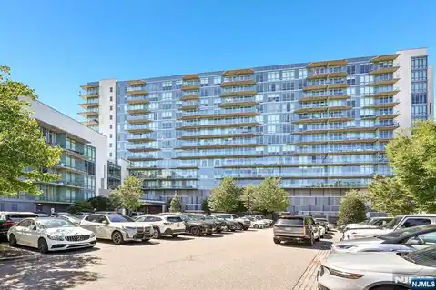 320 Adolphus Avenue 410, Cliffside Park, NJ 07010 — photo 28
