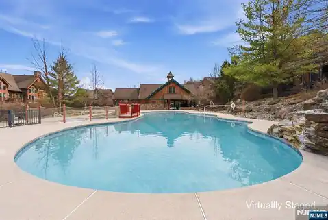 2 Pine Crescent 14, Vernon, NJ 07462 — photo 20