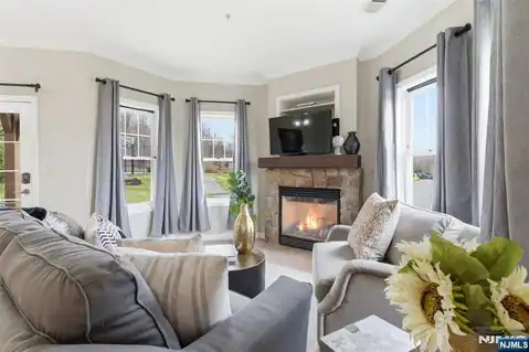 2 Pine Crescent 14, Vernon, NJ 07462 — photo 25