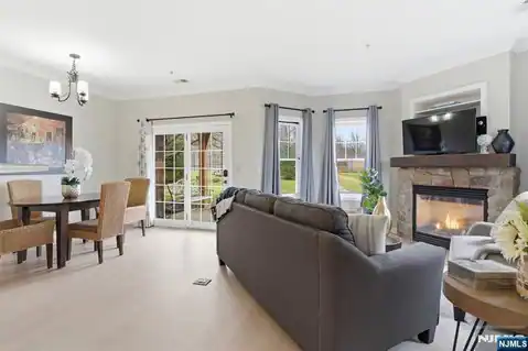 2 Pine Crescent 14, Vernon, NJ 07462 — photo 26