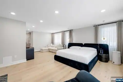 22A Berkshire Place A, Englewood Cliffs, NJ 07632 — photo 18