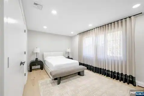22A Berkshire Place A, Englewood Cliffs, NJ 07632 — photo 22