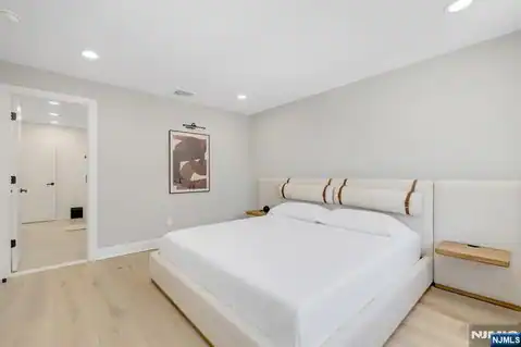 22A Berkshire Place A, Englewood Cliffs, NJ 07632 — photo 25