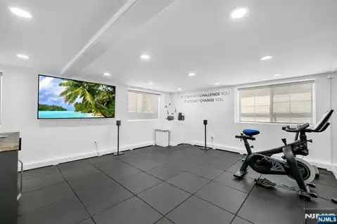 22A Berkshire Place A, Englewood Cliffs, NJ 07632 — photo 35
