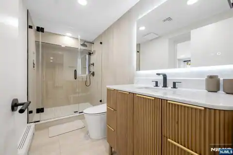 22A Berkshire Place A, Englewood Cliffs, NJ 07632 — photo 39