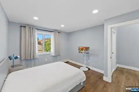 266 Grant Avenue A, Cliffside Park, NJ 07010 — photo 17