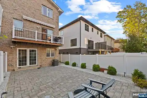 266 Grant Avenue A, Cliffside Park, NJ 07010 — photo 3