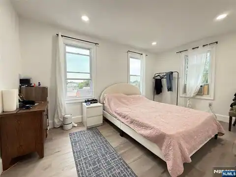 21 Livingston Avenue 2nd fl, Lyndhurst, NJ 07071 — photo 17