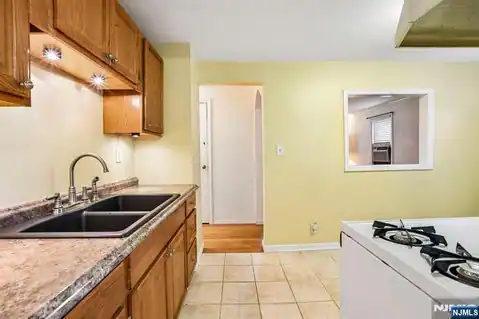 41 Macarthur Avenue, Lodi, NJ 07644 — photo 16