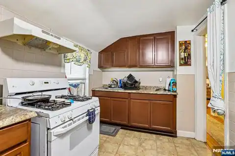41 Macarthur Avenue, Lodi, NJ 07644 — photo 27
