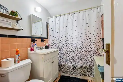 41 Macarthur Avenue, Lodi, NJ 07644 — photo 35
